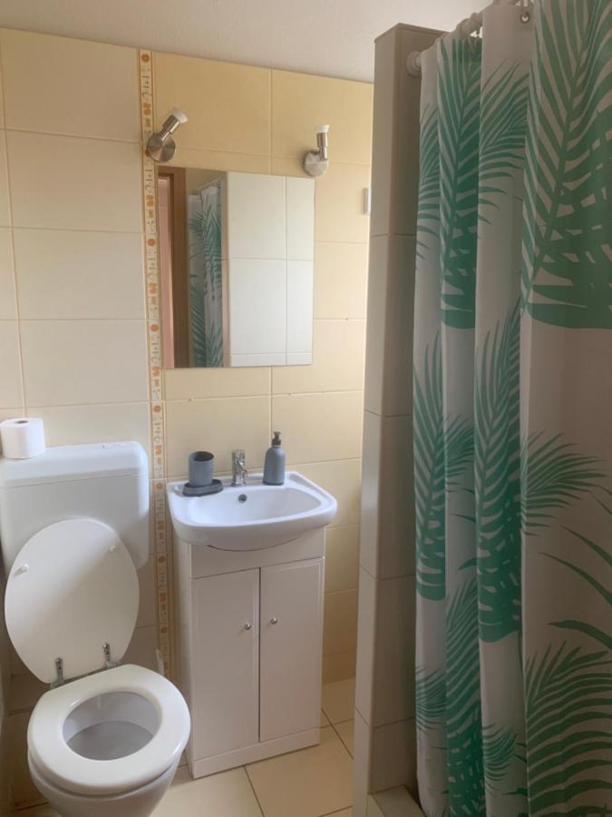 Gabor Aron Apartment Hajdúszoboszló Екстериор снимка